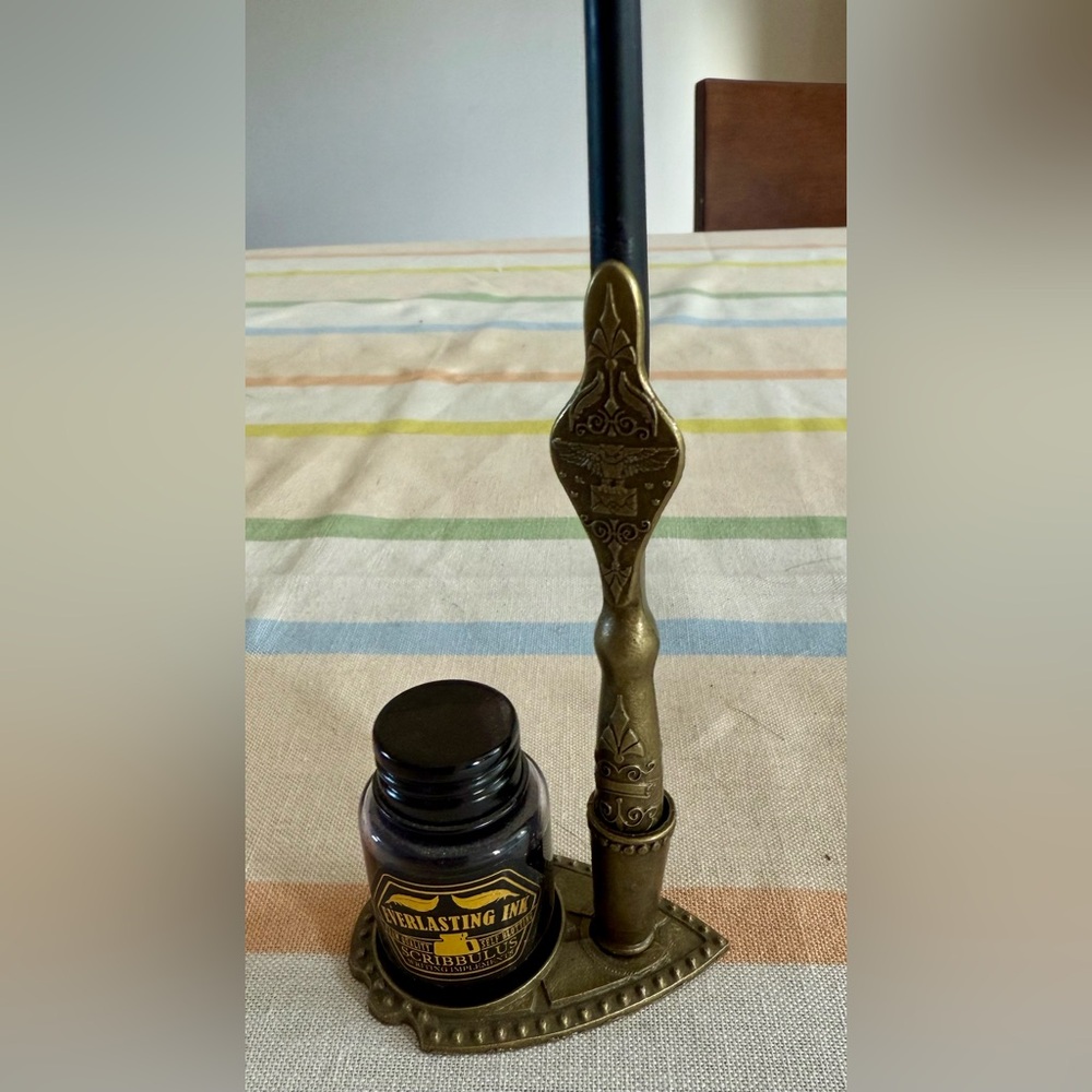 Owl Quill Pen & Ink Set – Accio Box Exclusive